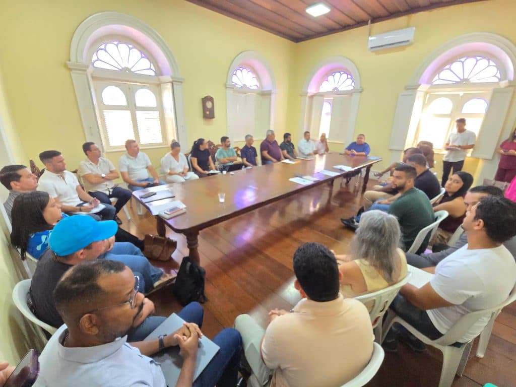 Prefeito Antônio Henrique Reúne secretariado e comemora avanços nos 100 dias de gestão em Ceará-Mirim