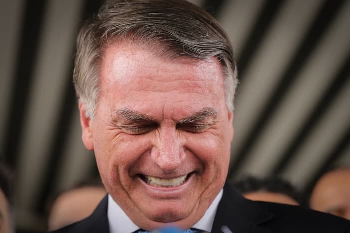 PGR se posiciona contra prisão de Bolsonaro