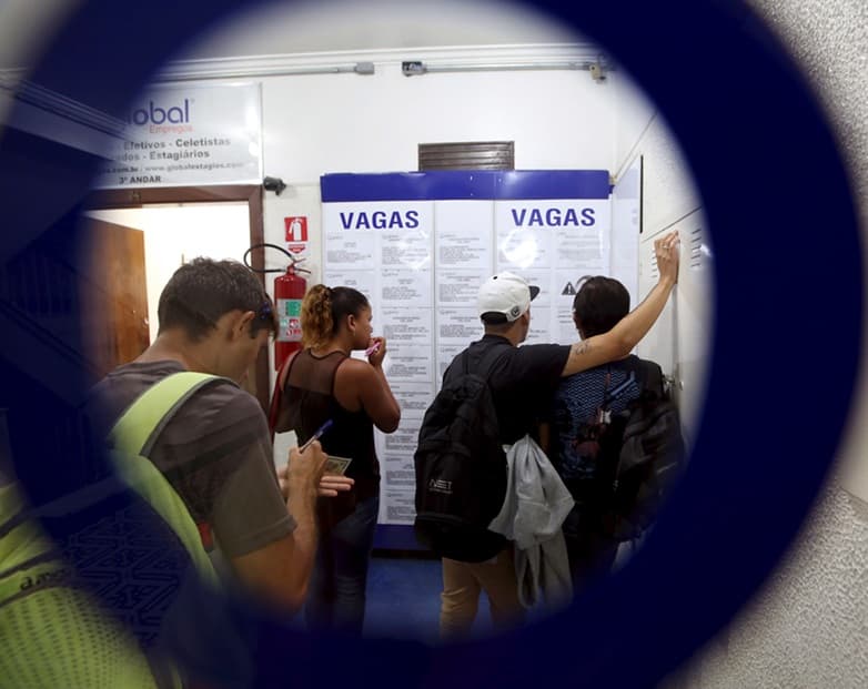 Taxa de desemprego sobe para 7% no 1º trimestre