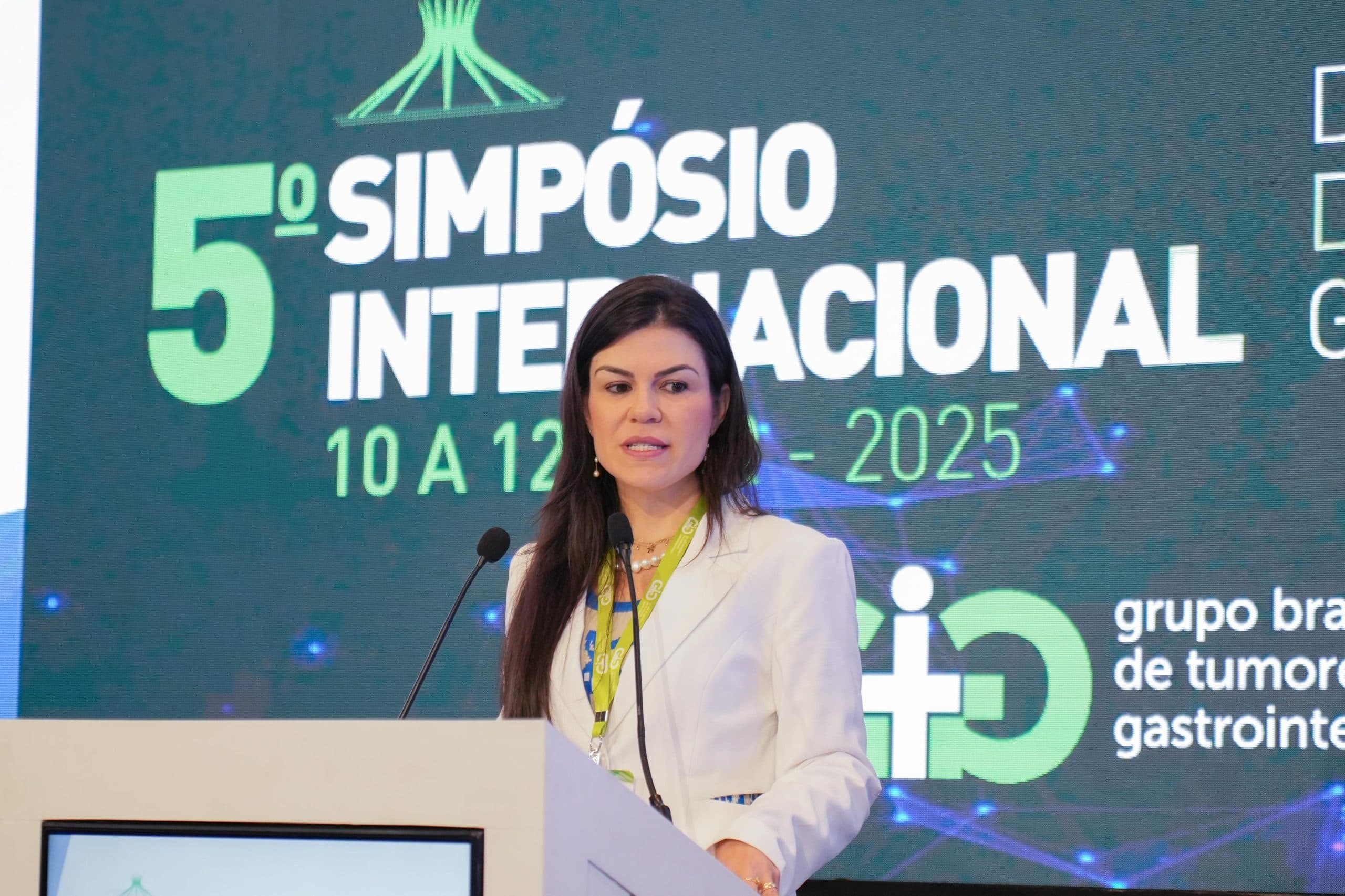 Médica natalense Juliana Florinda preside Simpósio Internacional na área de oncologia