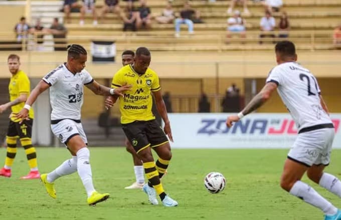 ABC sai na frente, mas sofre empate no fim do jogo contra o São Bernardo/SP em estreia na Série C