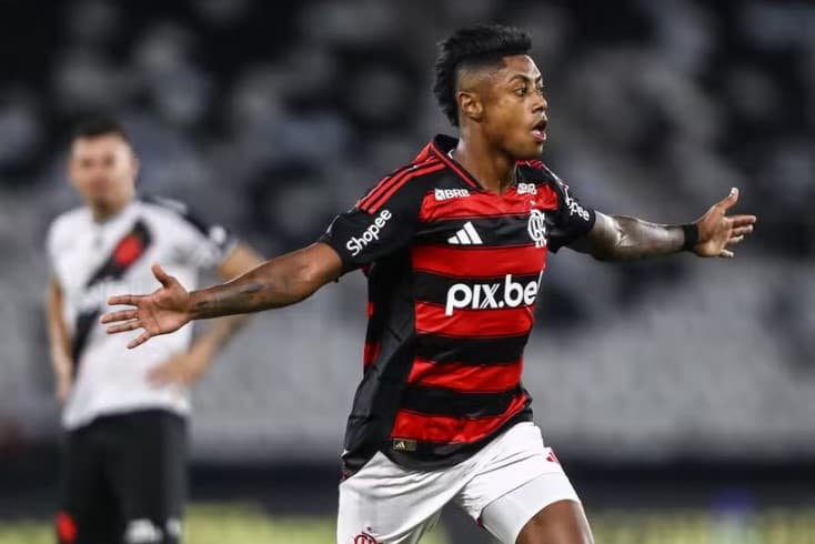 Investigação da PF mapeou frota de R$ 2,8 milhões de Bruno Henrique e média salarial de R$ 731 mil; veja detalhes