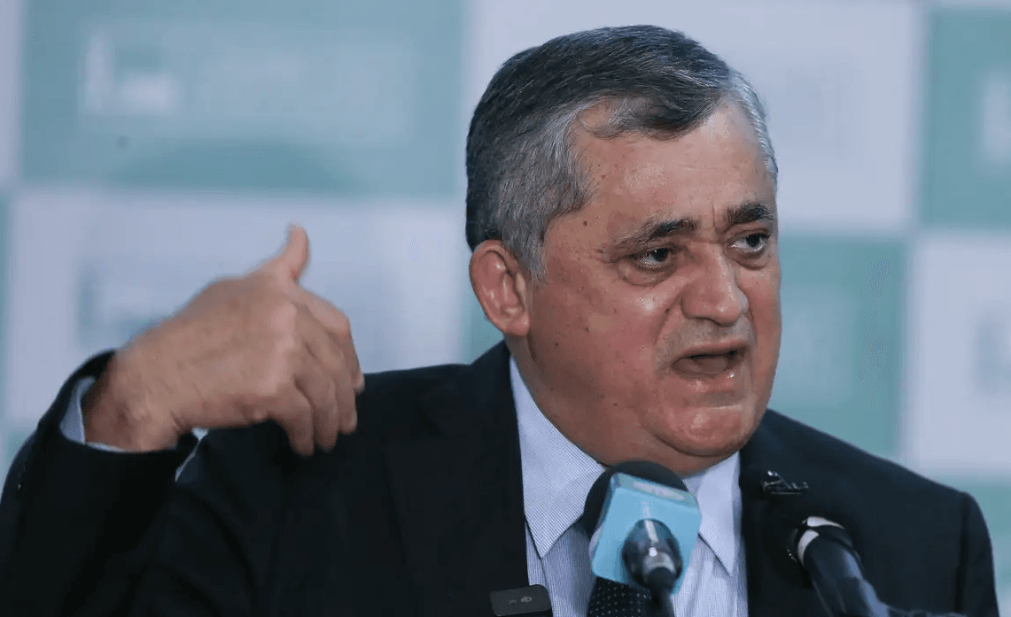 CPI do INSS neste momento é factóide, diz líder do governo