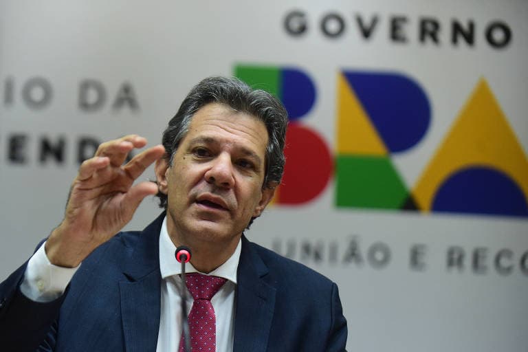 Máquina pública ficaria em situação delicada sem alta do IOF, afirma Haddad