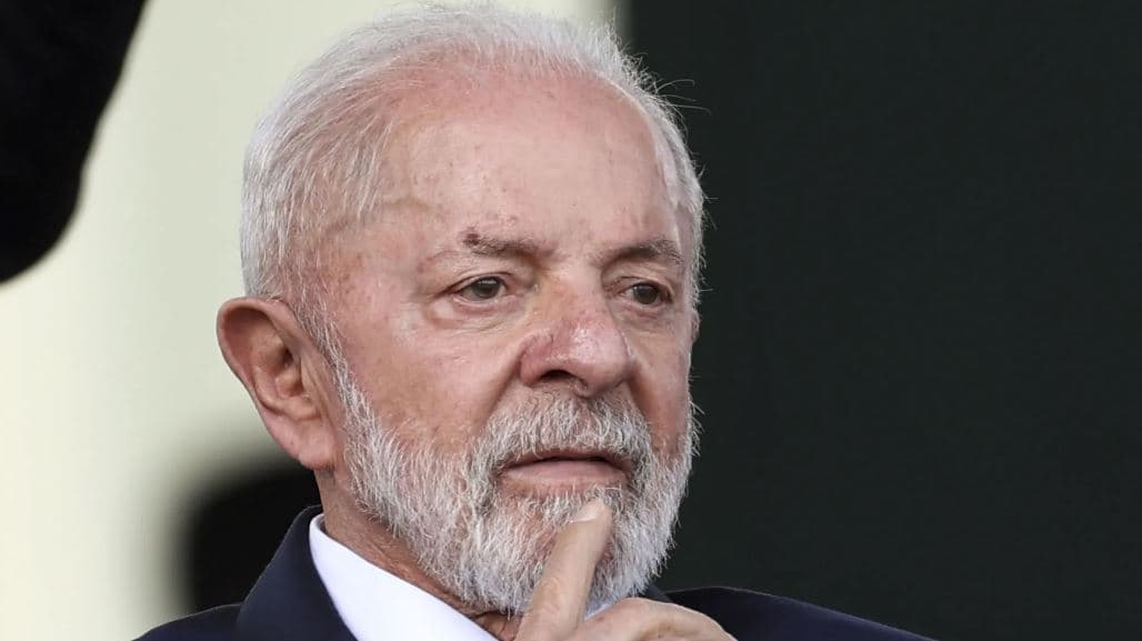 Com crise do INSS, Lula vai lançar plano para idosos e mulheres