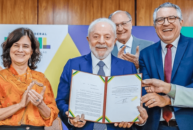 Lula vai relançar programa que foi motivo para demissão de ministra