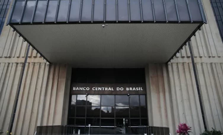 Economia brasileira cresce 1,3% no primeiro trimestre, mostra indicador do Banco Central