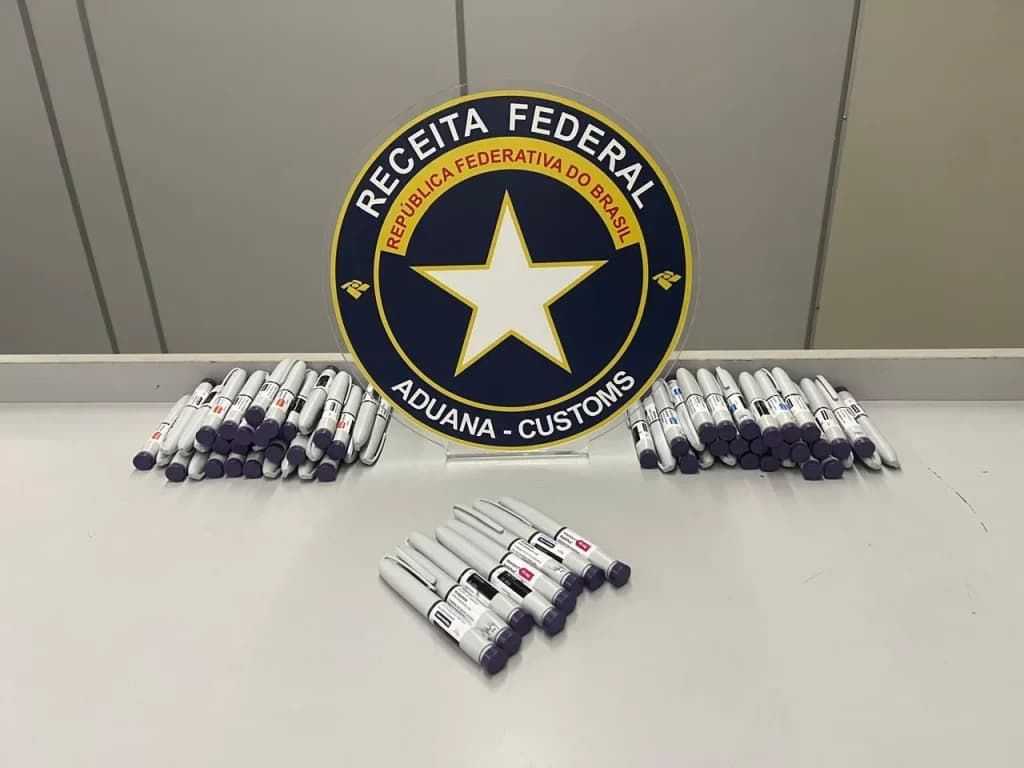 Receita apreende 70 canetas de Mounjaro ocultas em corpo de passageiros no Aeroporto de Natal