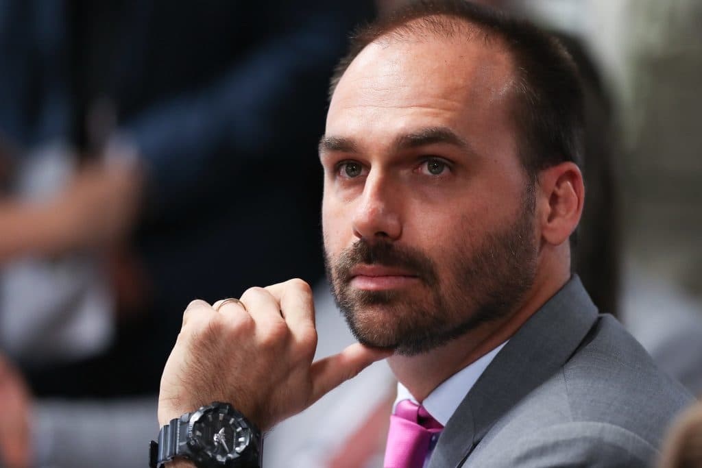 “Caneta de Moraes não tem peso na diplomacia internacional”, diz Eduardo