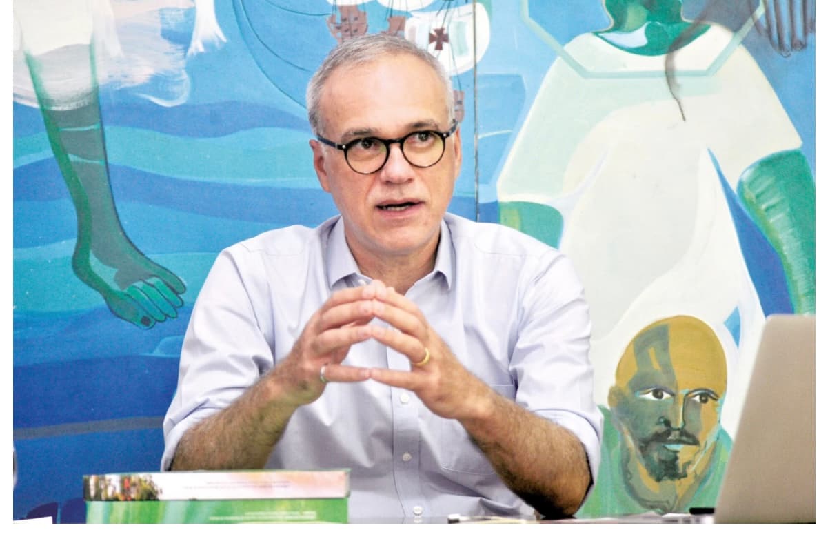 UFRN corre risco de atrasar contratos terceirizados e bolsas