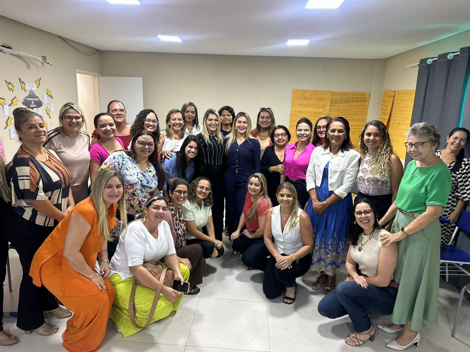 Prefeita Jussara Sales aposta em protagonismo feminino no comando de Extremoz