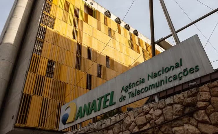 Anatel faz operação e apreende eletrônicos não homologados em centrais do Mercado Livre, Amazon e Shopee