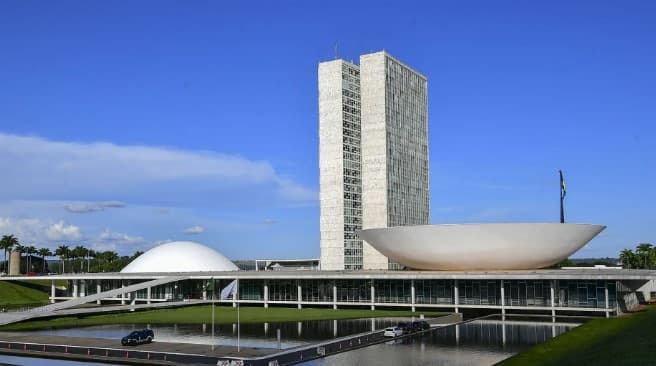 Oposição adia pedido de instalação da CPMI do INSS