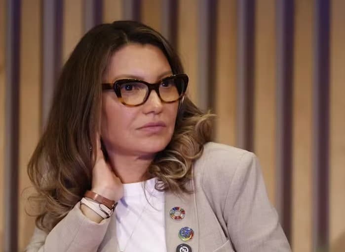 PT convoca campanha em favor de Janja nas redes sociais, mas assunto não emplaca