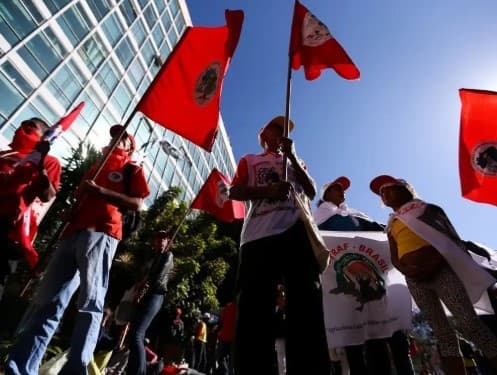 Governo federal orientou polícias militares e civis dos estados a não prender invasores do MST durante o ‘Abril Vermelho'