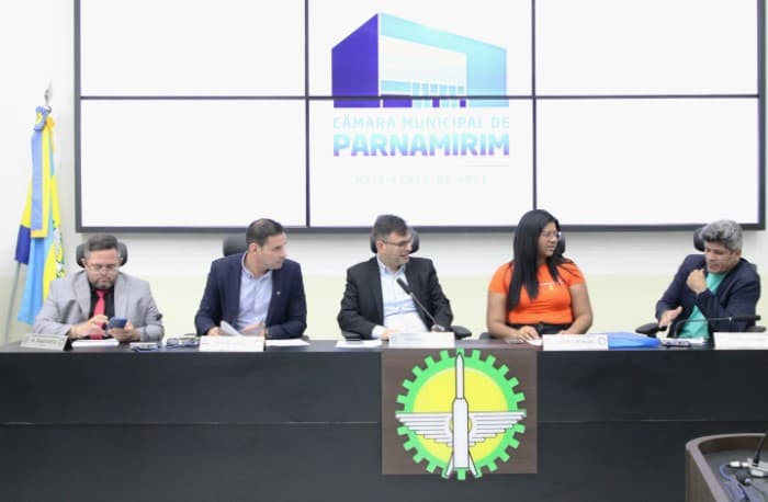 Comissão da Câmara de Parnamirim aprova projeto de conscientização digital para idosos