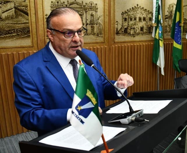 PESQUISA EXATUS/NATAL: Gestão do prefeito Paulinho Freire é aprovada por 51,77% e reprovada por 30,23%