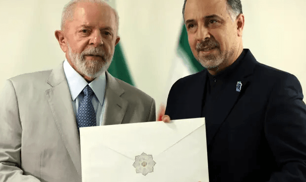 Presidente do Irã cogita vinda ao Brasil para reunião do Brics, diz embaixador iraniano