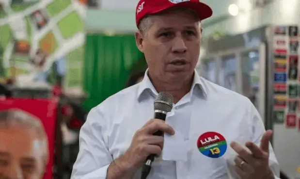 Crise no governo: MST chama Paulo Teixeira de ‘ministro promessinha’