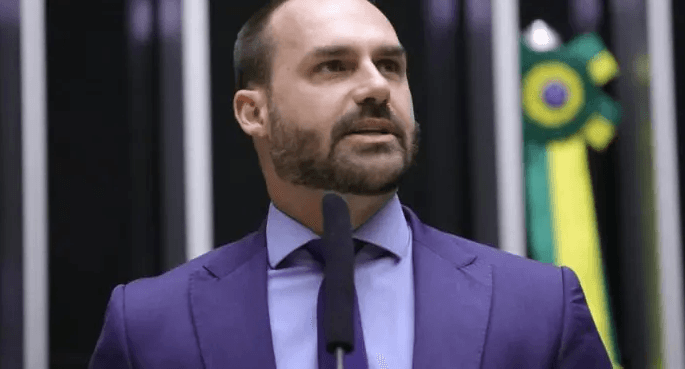 Eduardo Bolsonaro sobre inquérito no STF: ‘Objetivo é me tirar das eleições de 2026'