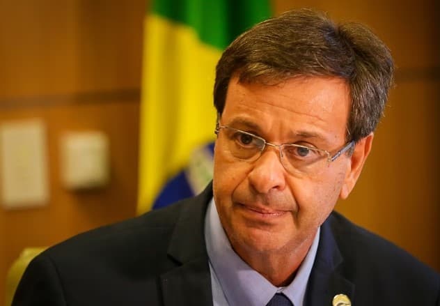 ANDREZA MATAIS: Moraes transformou Gilson Machado na nova “Debora do batom”