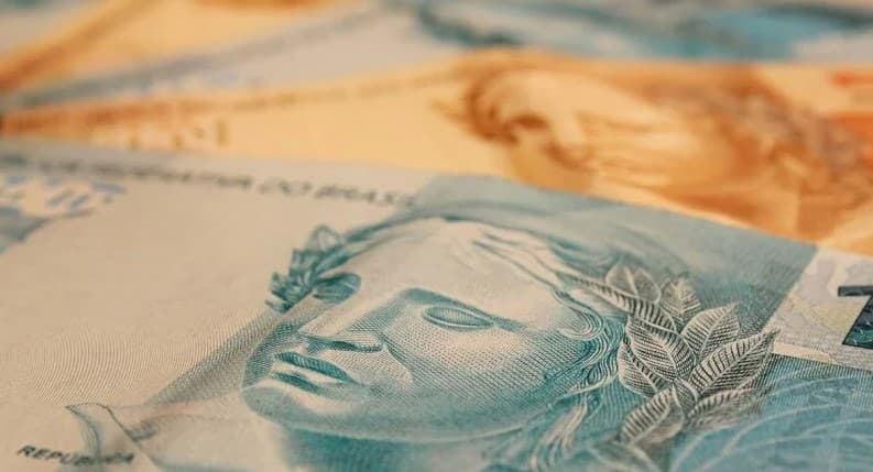 Dívida bruta do Brasil sobe para 76,1% do PIB em maio