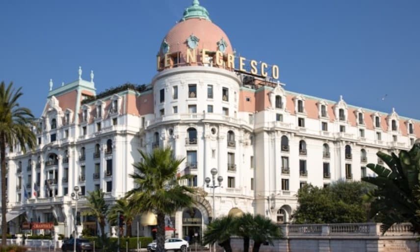 Hotel de Lula em Nice, na França, tem diárias de até R$ 35.700