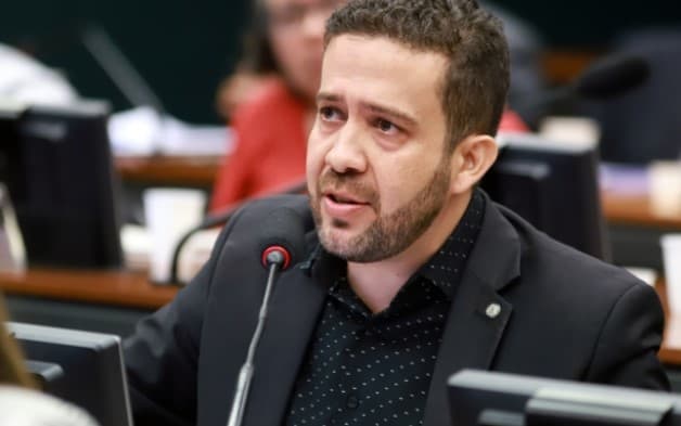 STF cobra de Janones comprovantes de pagamento após acordo em caso de ‘rachadinha'