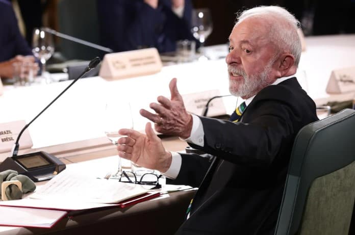 Lula soma 116 dias fora do Brasil após ida ao G7 no Canadá