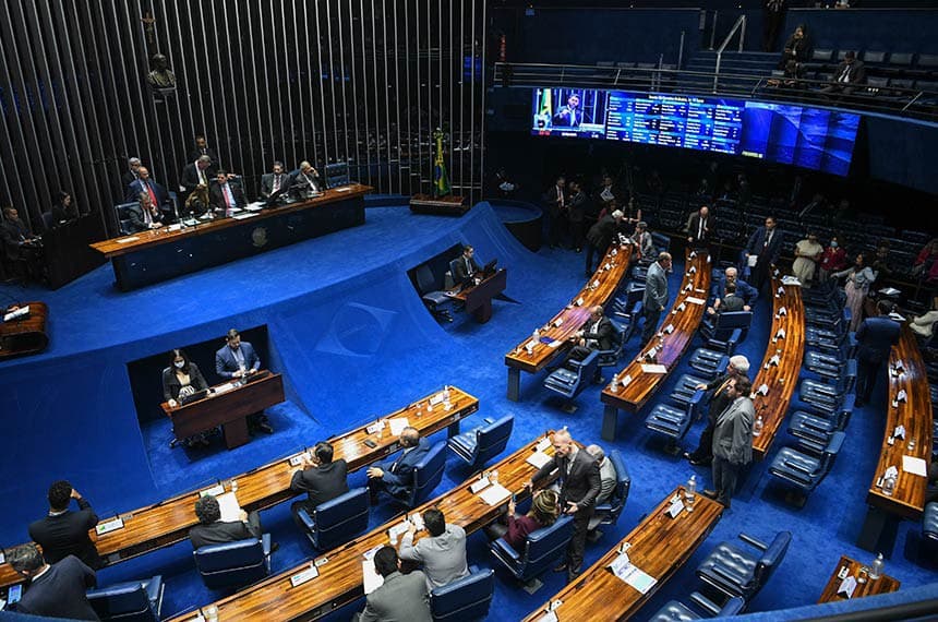 Por unanimidade, Senado aprova isenção do Imposto de Renda até R$ 5 mil