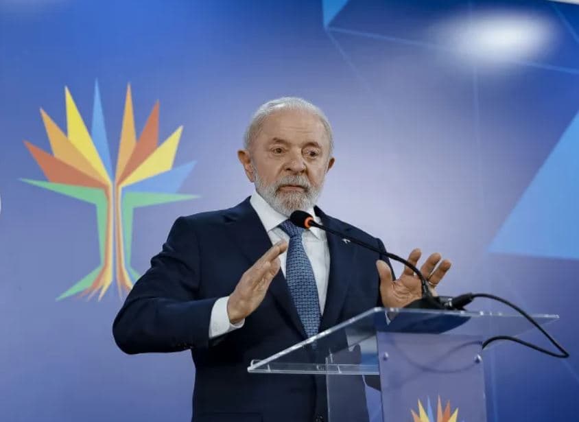 Para 55% dos brasileiros, Lula provocou Trump ao criticá-lo no Brics, aponta pesquisa Quaest