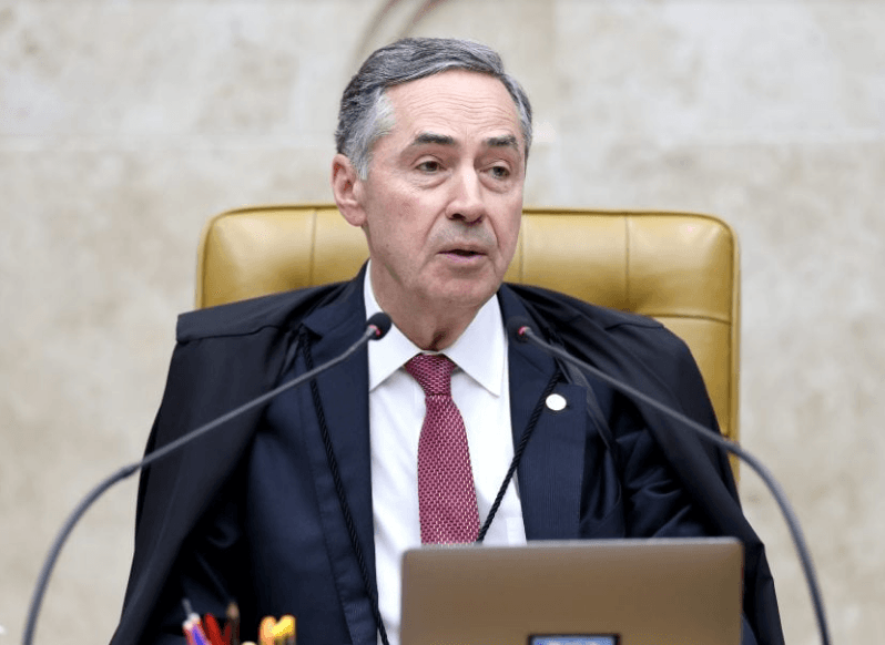 Excesso de proteção desprotege trabalhador, diz Barroso