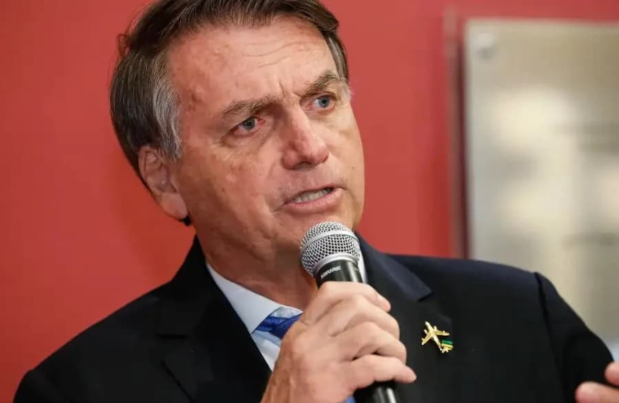 Bolsonaro diz ao STF que não descumpriu decisão e ‘jamais cogitou’ que não poderia conceder entrevistas