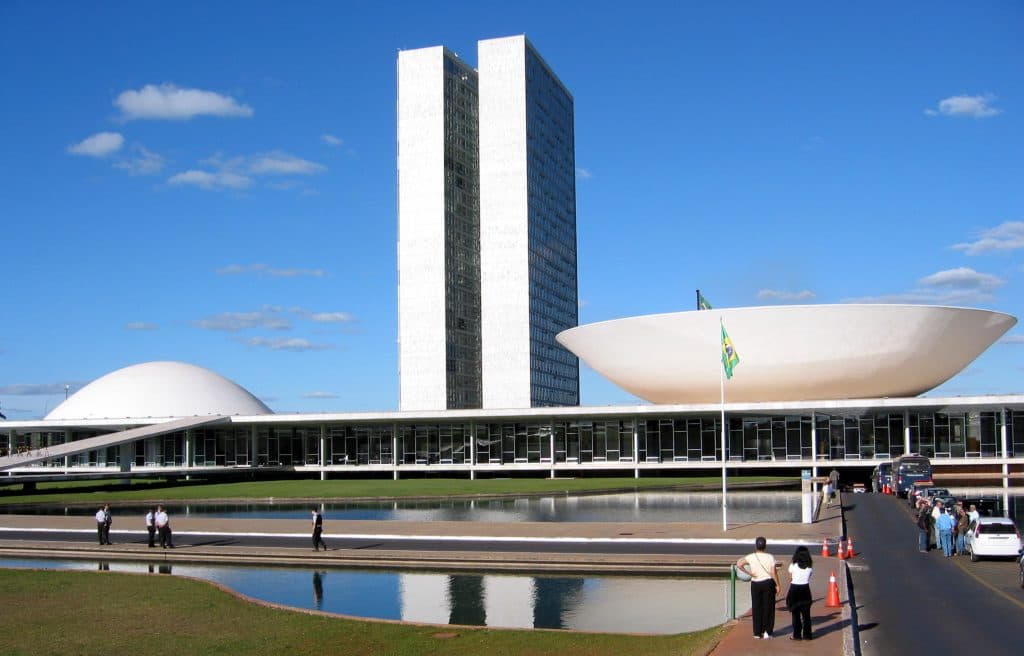 "Congresso apoiará medidas contra tarifaço", diz Silvio Costa Filho