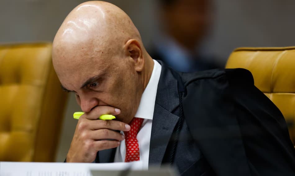 Ao aplicar Lei Magnitsky, EUA citam Bolsonaro e dizem que Moraes faz caça às bruxas, autorizou detenções preventivas arbitrárias e suprimiu liberdade de expressão