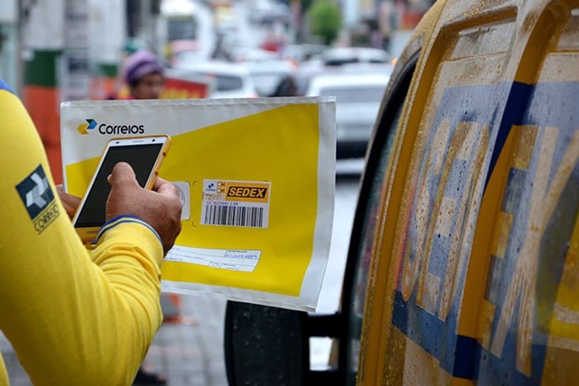 Com falta de caixa, Correios suspendem o pagamento de R$ 2,75 bilhões em obrigações com fornecedores e tributos