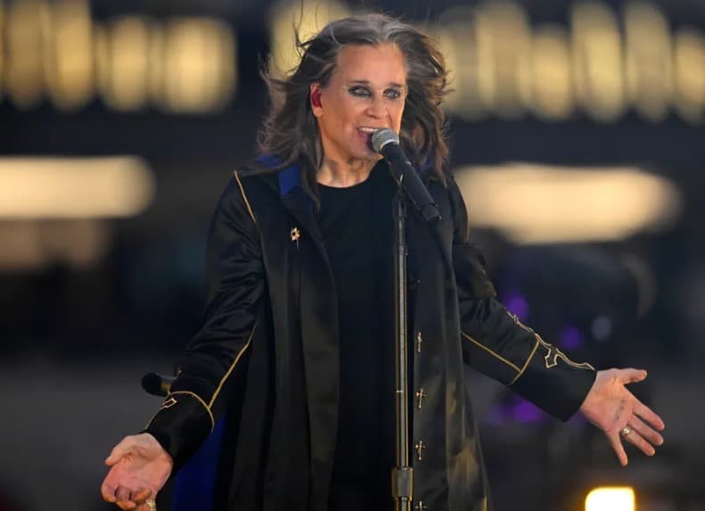 Ozzy Osbourne, cantor do Black Sabbath e pioneiro do heavy metal, morre aos 76 anos