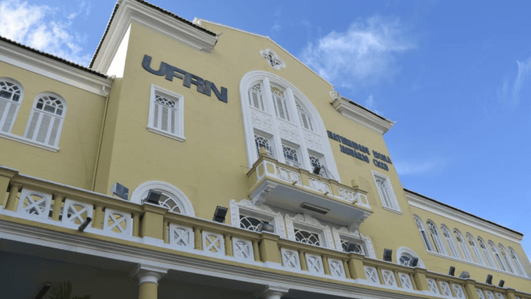 DENÚNCIA: Falta de gestão do governo leva obstetrícia do RN ao colapso