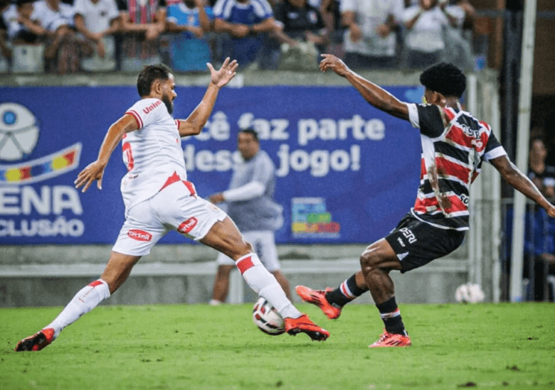 América leva gol no fim e é derrotado pelo Santa Cruz em jogo de ida das quartas do Brasileiro Série D