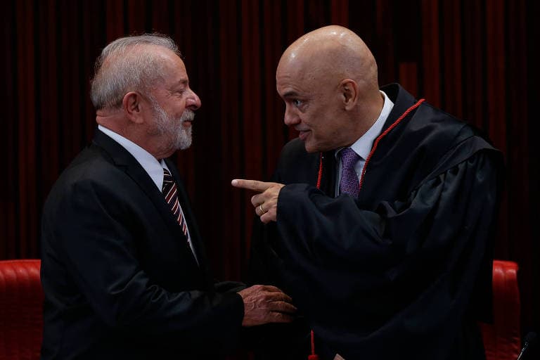Alvo dos EUA, Moraes mantém rede de aliados no Brasil que garante influência e proteção