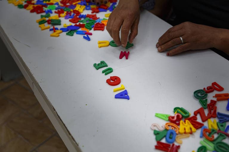 Um quinto dos jovens que não trabalham nem estudam é analfabeto funcional