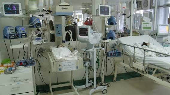DENÚNCIA: Falta de insumos coloca em risco crianças internadas em UTIs do RN