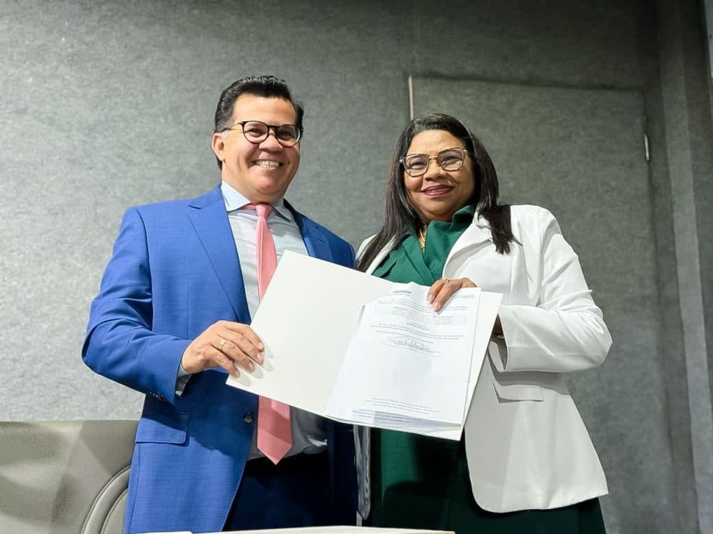 Prefeita Nilda lança ferramenta que permite a emissão de alvarás em poucos minutos em Parnamirim