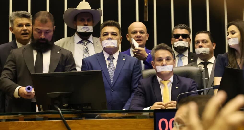 Corregedor prevê conclusão de parecer sobre ocupação na Câmara até quarta-feira (13)