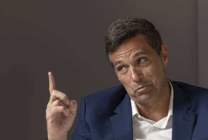 Pix não foi criado para que governo arrecadasse impostos, diz Campos Neto, ex-presidente do Banco Central