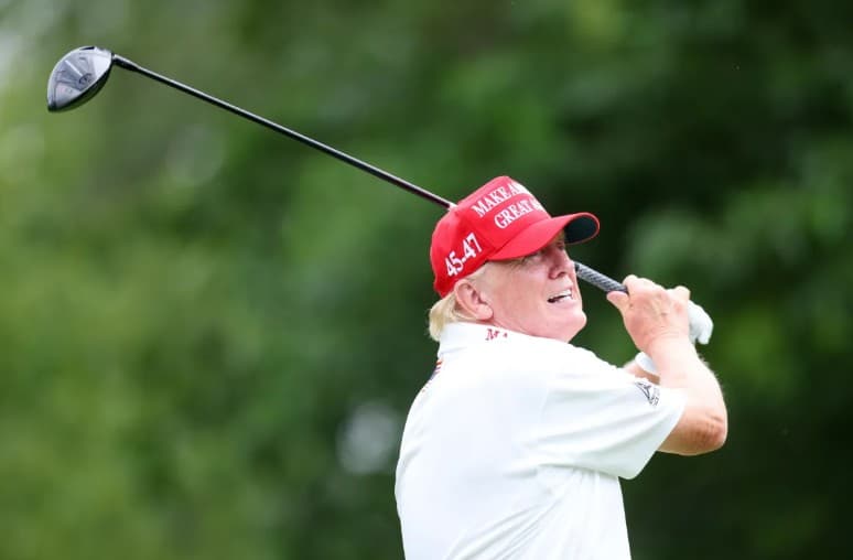 "Nunca me senti melhor na vida", diz Trump após boatos sobre morte