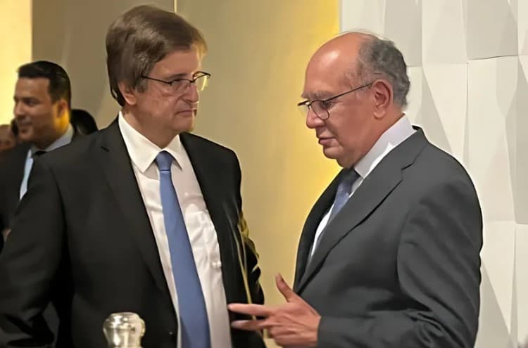 Paulo Gonet denuncia casal por xingamentos a Gilmar Mendes durante voo de Lisboa a Madri