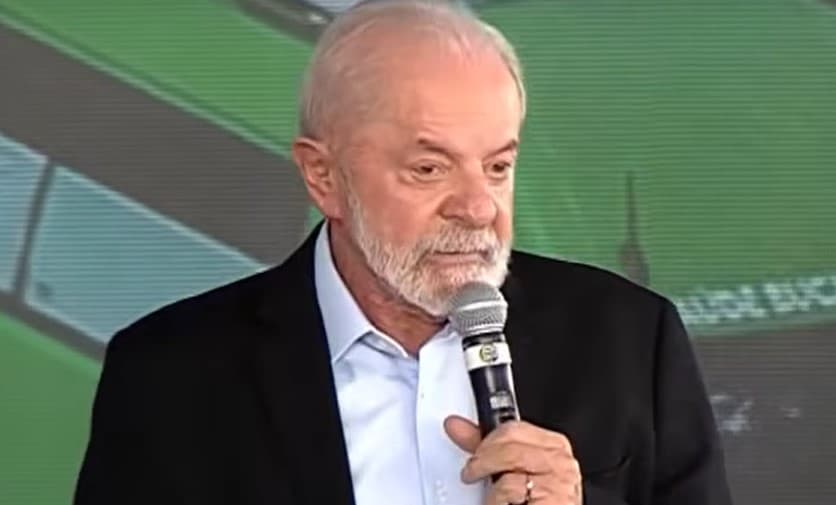 Lula pede que Trump "não dê palpite" no Brasil: "Aqui cuidamos de nós"