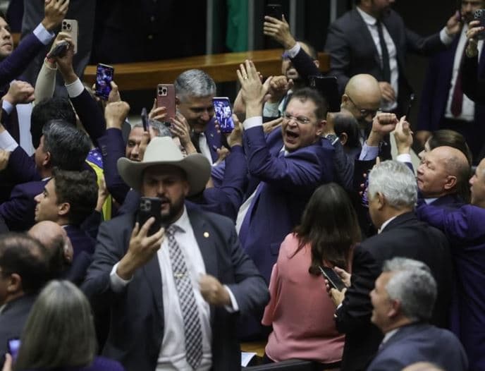 Câmara aprova urgência do PL da Anistia