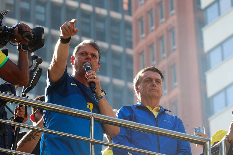 Tarcísio diz que Bolsonaro foi condenado ‘sem provas' por STF e que penas são desproporcionais